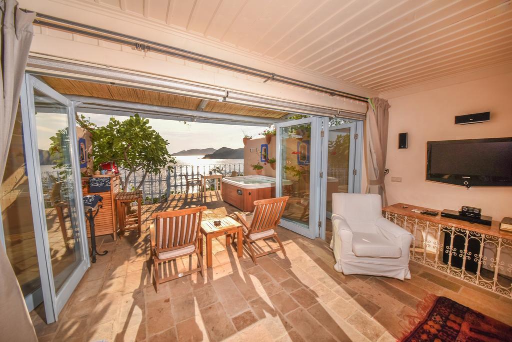 Beyaz Yunus Hotel - Adult Only Олудениз Экстерьер фото